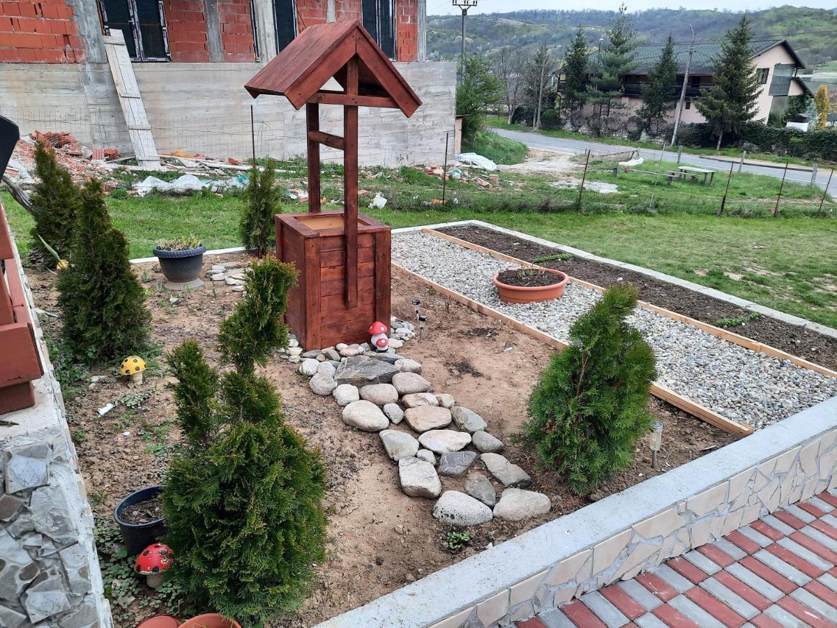 Villa Casa Claudiu Ieşelniţa Esterno foto