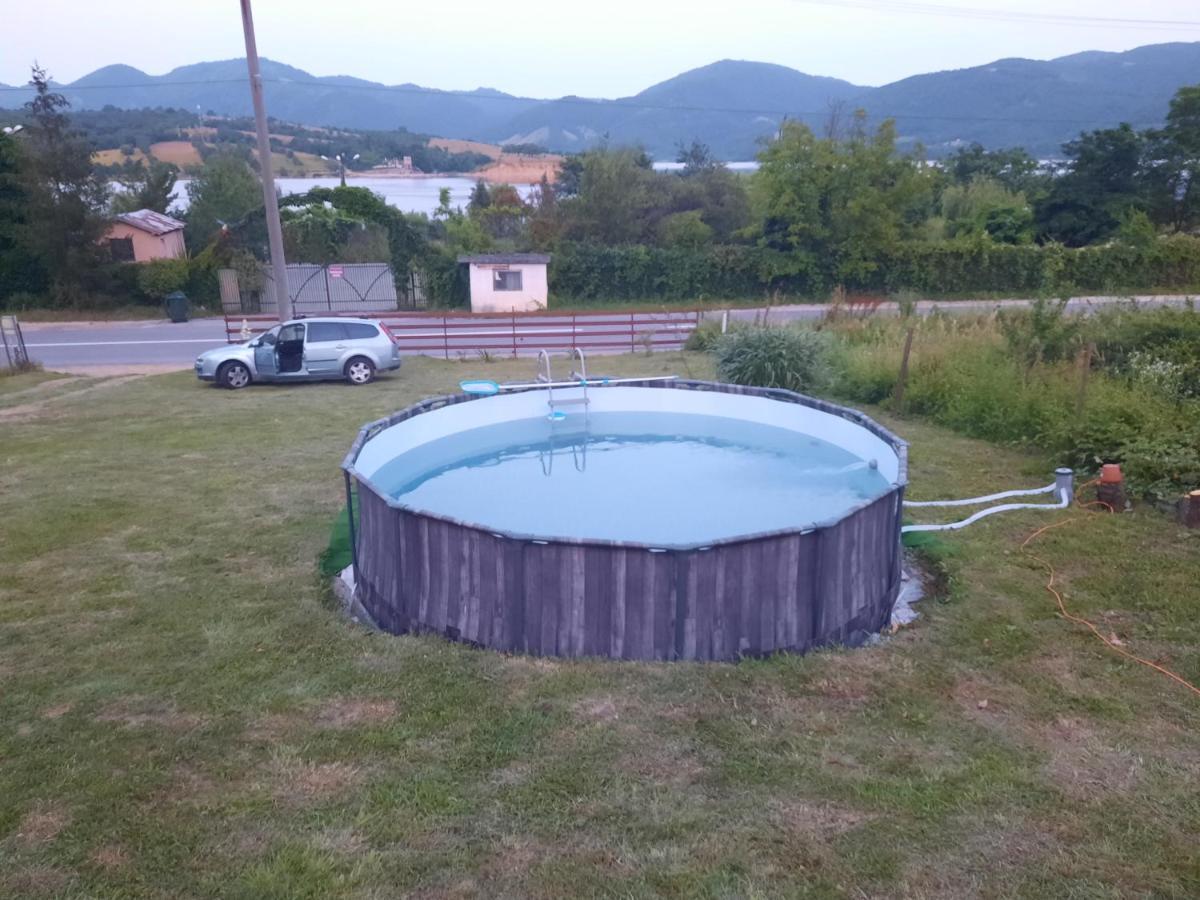 Villa Casa Claudiu Ieşelniţa Esterno foto